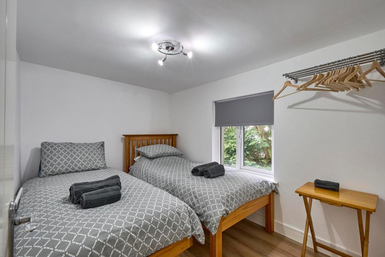 Central, Newly Refurbished Cottage In Портаферри Экстерьер фото